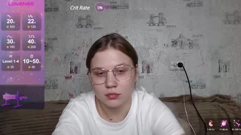 Snapshot of aleksaflirt chatting on 12.22.24 Aleksa online show from 12.22.24