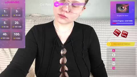Snapshot of aleksaflirt chatting on 02.24.25 Aleksa online show from 02.24.25