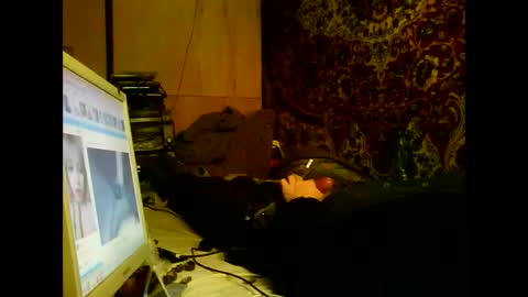 alekss4 online show from 12.25.24