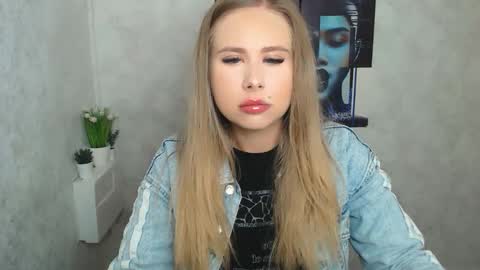 Alena online show from 09.14.25