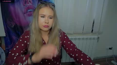 Alena online show from 09.17.25