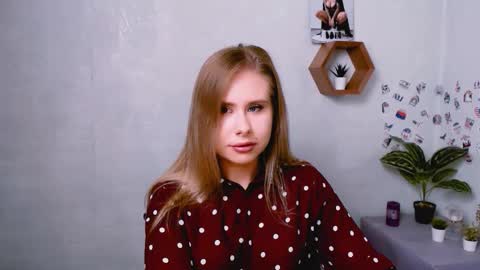 Alena online show from 09.20.25
