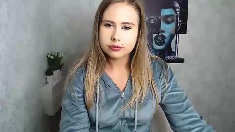 Alena online show from 09.24.25