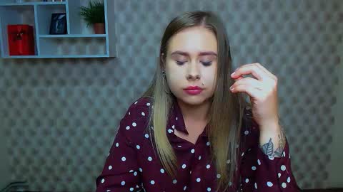 Alena online show from 09.25.25