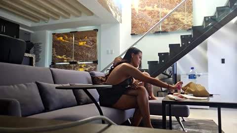 alenart online show from 12.29.24