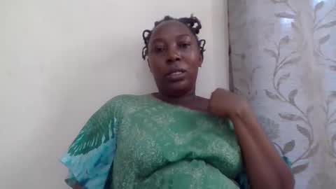 Snapshot of alesha_ chatting on 05.30.26 Noreen Kennth and Emilly online show from 05.30.26