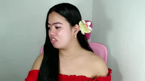 Snapshot of alesha_vibe_me chatting on 05.21.26 alesha_vibe_me online show from 05.21.26