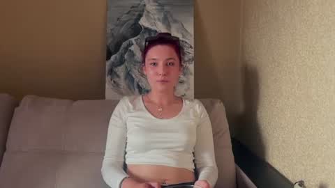 Snapshot of aleshiakrichbaum chatting on 07.01.26 Emma online show from 07.01.26