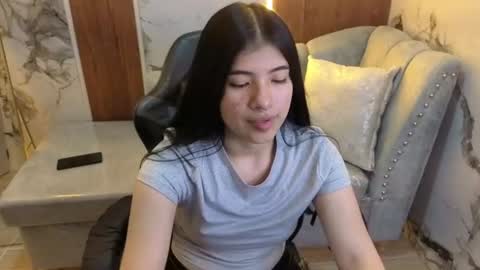 Snapshot of alesia_v chatting on 07.02.26 Live 1000pm 600am COLOMBIAN HOUR online show from 07.02.26