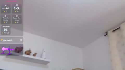 Snapshot of aleska128 chatting on 09.16.25 Aleska online show from 09.16.25