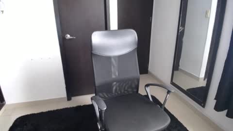 Snapshot of aleska666 chatting on 02.22.25 aleska666 online show from 02.22.25