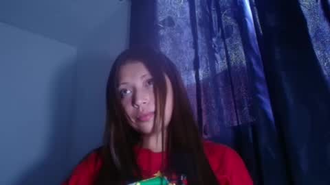 QUEEN OFF MILk  IM BACK  15 NOV online show from 12.19.24