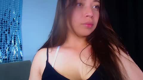 QUEEN OFF MILk  IM BACK  15 NOV online show from 02.07.25