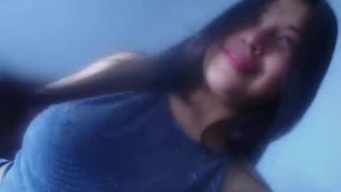 QUEEN OFF MILk  IM BACK  15 NOV online show from 09.24.25