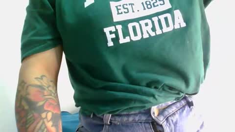 QUEEN OFF MILk  IM BACK  15 NOV online show from 02.24.26