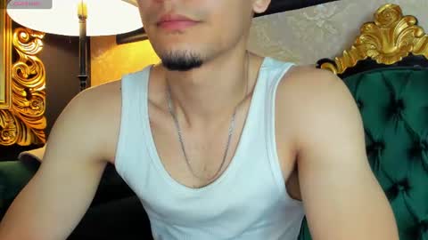 Snapshot of aless_king chatting on 06.14.26 Alessandro King online show from 06.14.26