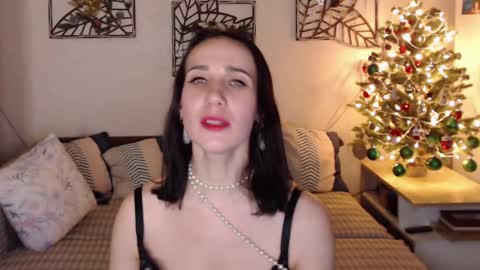 Snapshot of alessandra_foxy chatting on 12.29.24 Sandra online show from 12.29.24