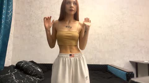 Snapshot of alessandralogalbo chatting on 02.25.26 Emma online show from 02.25.26