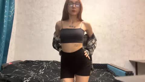 Snapshot of alessandralogalbo chatting on 02.27.26 Emma online show from 02.27.26