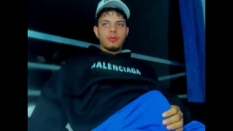 Alessandro online show from 10.02.25