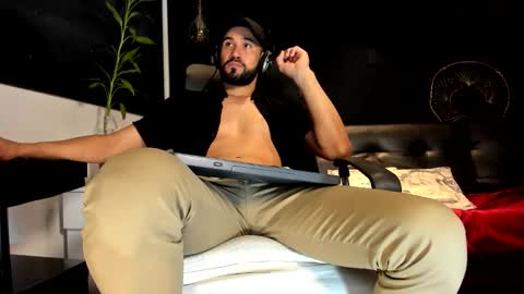 ALESSANDRO  WYE online show from 11.20.25