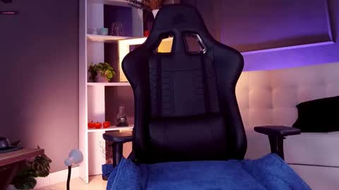 Snapshot of alessandro_duty chatting on 10.25.25 Alessandro INDEPENDENT MODEL online show from 10.25.25