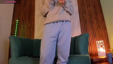 Snapshot of alessandro_dybala chatting on 01.24.25 Alessandro Dybala online show from 01.24.25