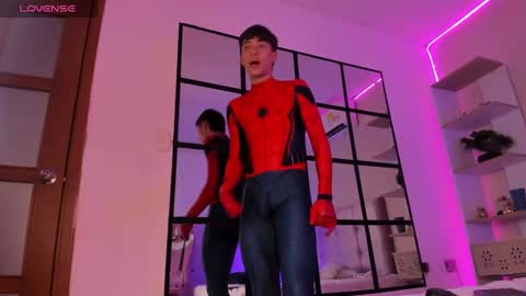 Snapshot of alessandro_dybala chatting on 01.25.25 Alessandro Dybala online show from 01.25.25