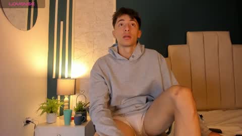 Snapshot of alessandro_dybala chatting on 01.31.25 Alessandro Dybala online show from 01.31.25