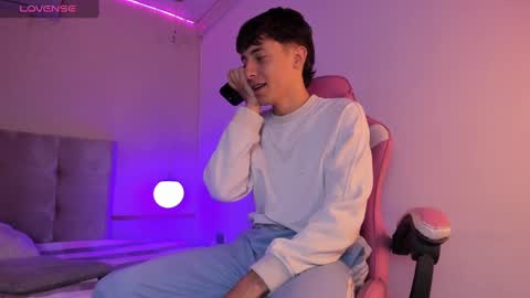 Snapshot of alessandro_dybala chatting on 02.07.25 Alessandro Dybala online show from 02.07.25