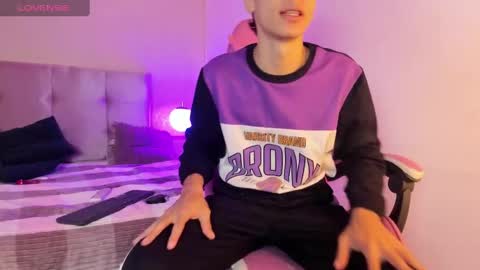 Snapshot of alessandro_dybala chatting on 02.18.25 Alessandro Dybala online show from 02.18.25