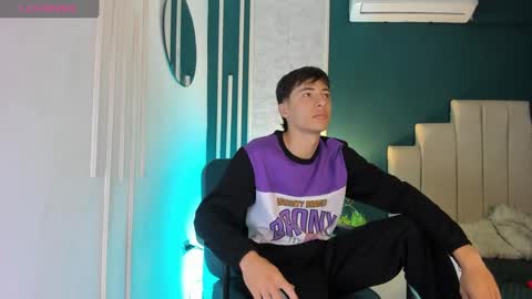 Snapshot of alessandro_dybala chatting on 02.28.25 Alessandro Dybala online show from 02.28.25