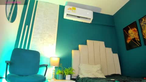 Snapshot of alessandro_dybala chatting on 02.28.25 Alessandro Dybala online show from 02.28.25