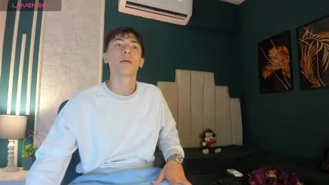 Snapshot of alessandro_dybala chatting on 03.06.25 Alessandro Dybala online show from 03.06.25