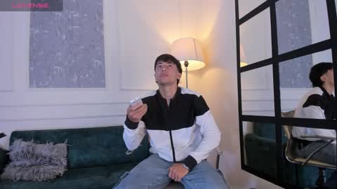 Snapshot of alessandro_dybala chatting on 10.07.25 Alessandro Dybala online show from 10.07.25