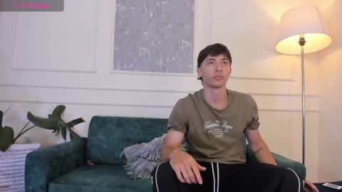 Snapshot of alessandro_dybala chatting on 10.08.25 Alessandro Dybala online show from 10.08.25