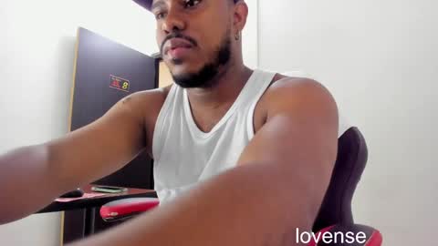 Snapshot of alessandro_hamed chatting on 06.01.26 alessandro hamed online show from 06.01.26