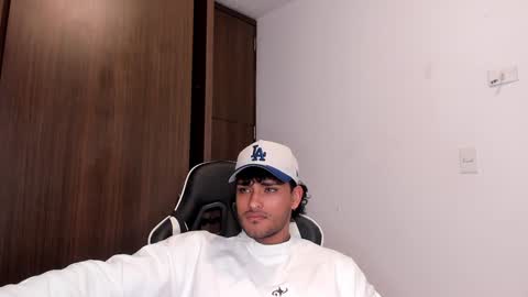 Alessandro Vanni online show from 01.24.25