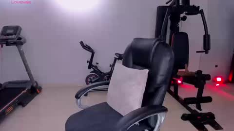 ALESSA ROMERO  online show from 03.10.26