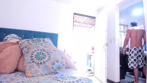 Snapshot of alessia_hot1 chatting on 10.31.25 alessia_hot1 online show from 10.31.25