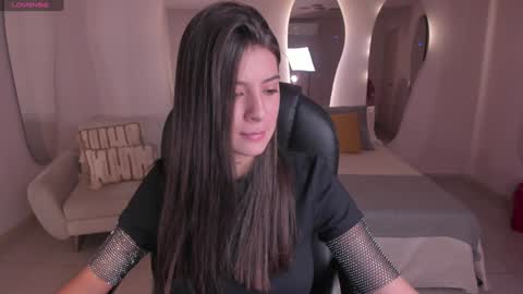 Alessia  online show from 12.18.24