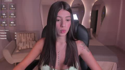 Alessia  online show from 12.20.24