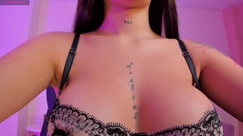 Alessia  online show from 01.09.25