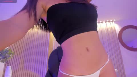 Alessia  online show from 01.17.25