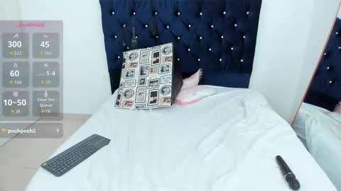 Snapshot of alessiakaunn chatting on 11.12.25 Alison online show from 11.12.25