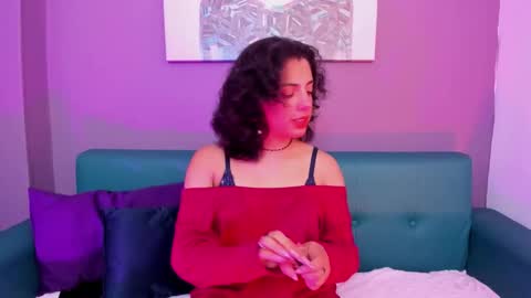 Snapshot of alessiia__ chatting on 11.11.25 alessiia__ online show from 11.11.25