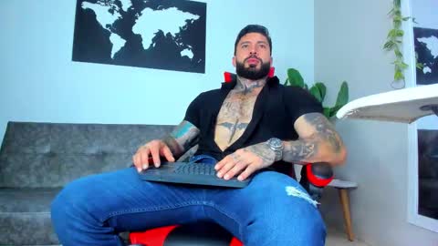 Snapshot of alessrose22 chatting on 02.24.26 Aless Rose online show from 02.24.26