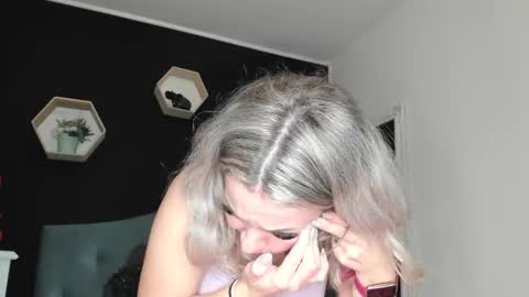 Snapshot of alesys69 chatting on 02.17.25 alesys69 online show from 02.17.25