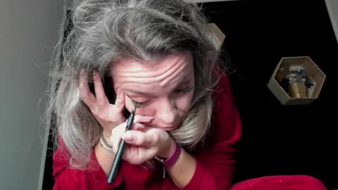 Snapshot of alesys69 chatting on 10.27.25 alesys69 online show from 10.27.25