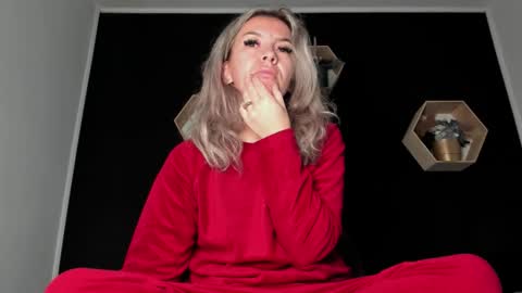 Snapshot of alesys69 chatting on 11.10.25 alesys69 online show from 11.10.25